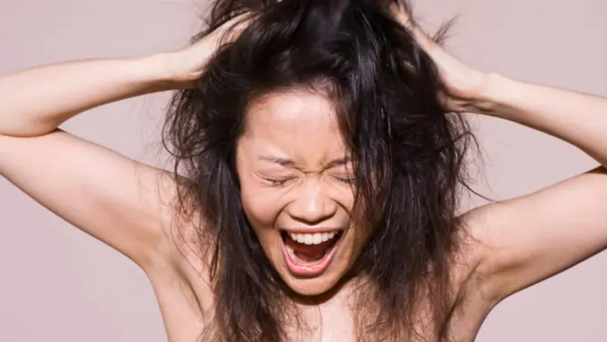 17 Hal yang Dirasakan Orang Berambut Liar