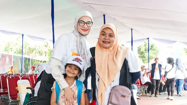 Keseruan Stafsus Angkie Yudistia dan Anak-Anak Difabel Rayakan Hari Disabilitas Internasional di Dufan. Foto: Angkie Yudistia.