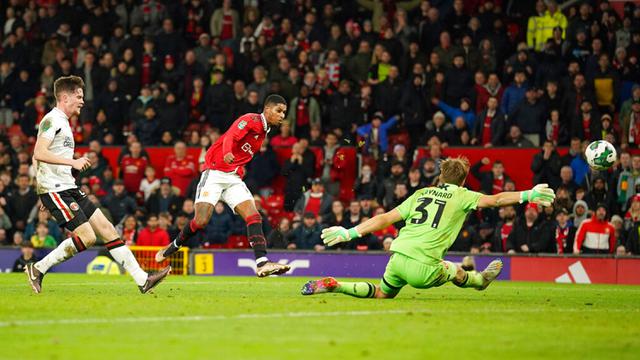 Manchester United Lolos ke Semifinal Carabao Cup Usai Taklukkan Charlton Athletic