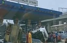 Pernyataan Sopir Truk Kecelakaan Beruntun di Gerbang Tol Halim, Bikin Geleng-geleng Kepala 'Saya Beli Semua Mobil Itu