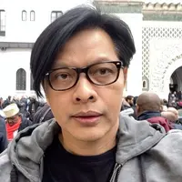 Armand Maulana kini telah genap berusia 49 tahun, meski begitu banyak yang menyebutnya kalau ia masih terlihat muda. Ya, suami Dewi Gita ini termasuk sosok yang awet muda. (Instagram/armandmaulana04)