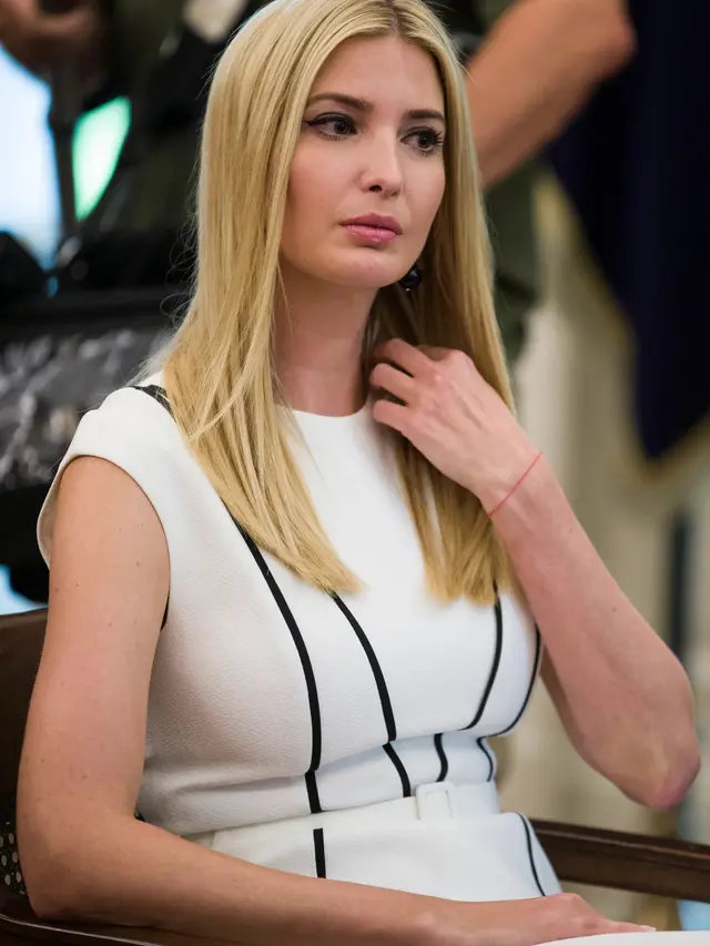 Ivanka Trump pernah kenakan gaun rancangan Emilia Wickstead yang sama di tahun 2019