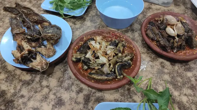 Rumah Makan Belut
