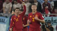 Ferran Torres (kiri) menyumbang 2 gol saat Spanyol gilas Kosta Rika (AP)