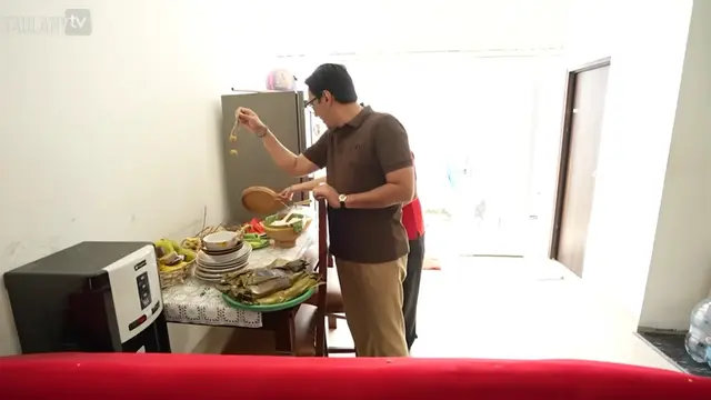 Potret Dapur Rumah Haji Malih, Sederhana tapi Nyaman (Foto: YouTube TAULANY TV)