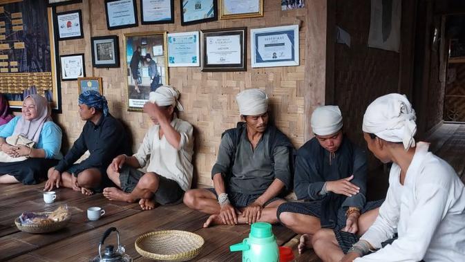    Pulang dengan Luka, Warga Baduy Korban Begal Disambut Peluk Tokoh Adat: Kisah Pilu di Jakarta, Hangat di Lebak 