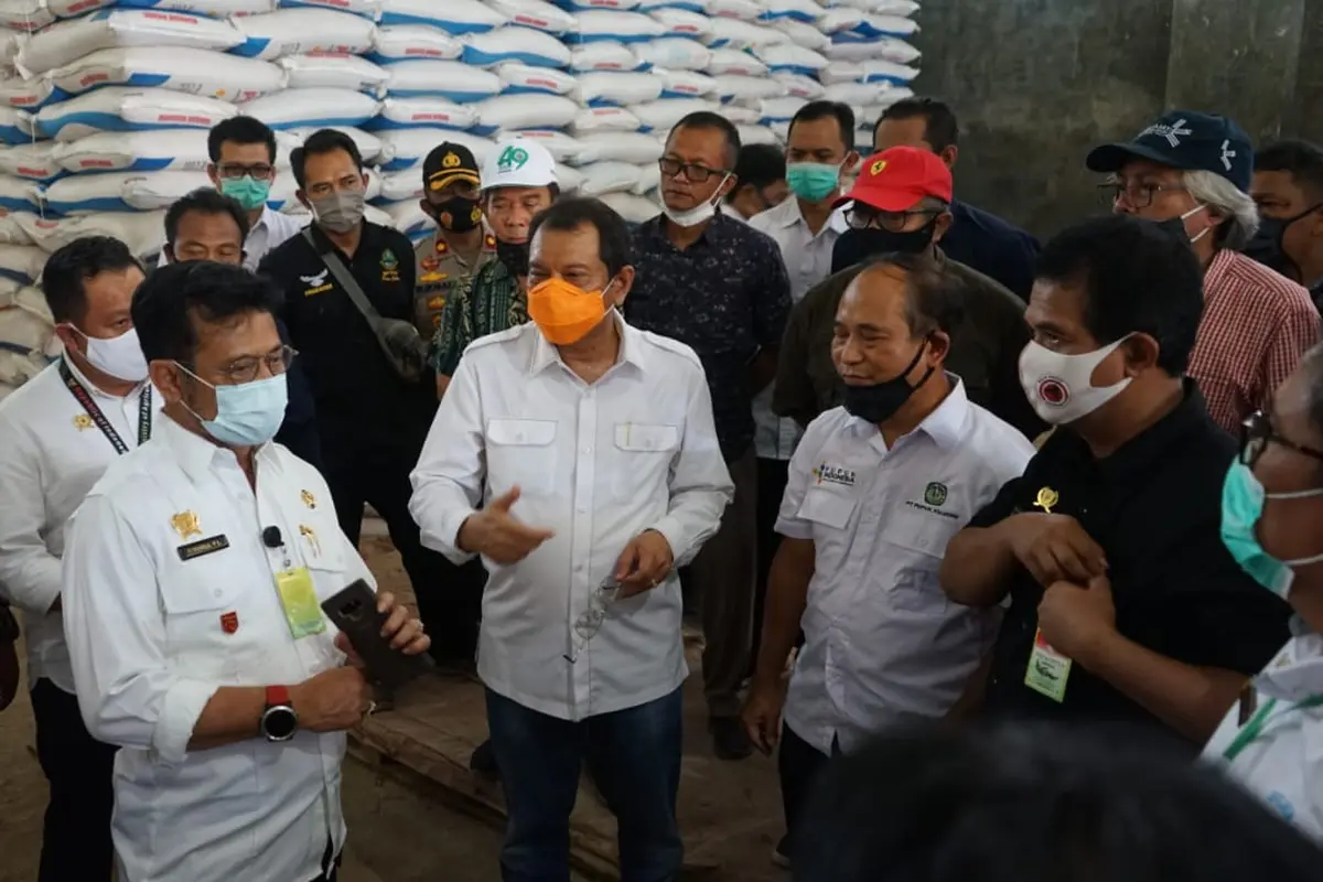 Menteri Pertanian (Mentan) Syahrul Yasin Limpo melakukan kunjungan ke Indramayu