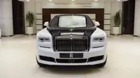 Rolls-Royce Ghost EWB (Carscoops)