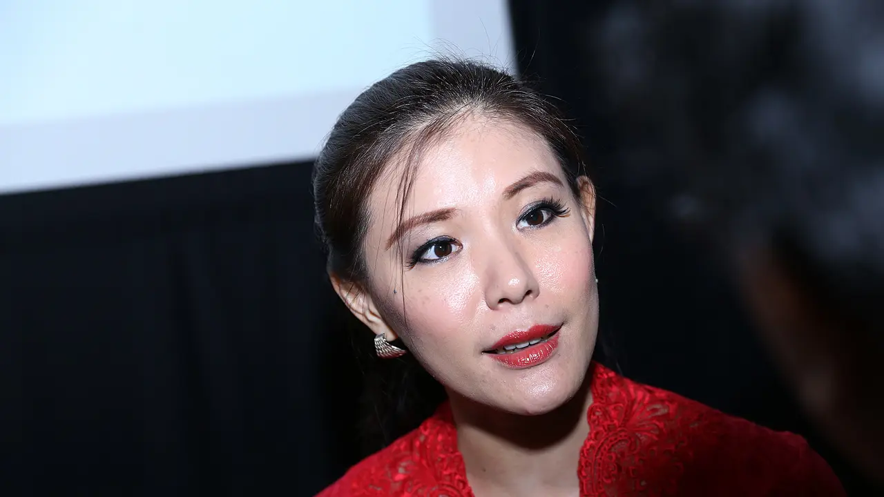 [Bintang] Olga Lydia