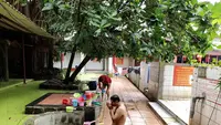 Tujuh Sumur Vihara Gayatri, Ritual Pembersihan Diri yang Terbuka untuk Semua Umat