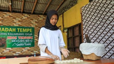 BRI Peduli Perkuat UMKM Desa BRILiaN Hargobinangun di Momentum Hari UMKM Nasional