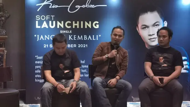 Rio Gebze saat peluncuran single Jangan Kembali