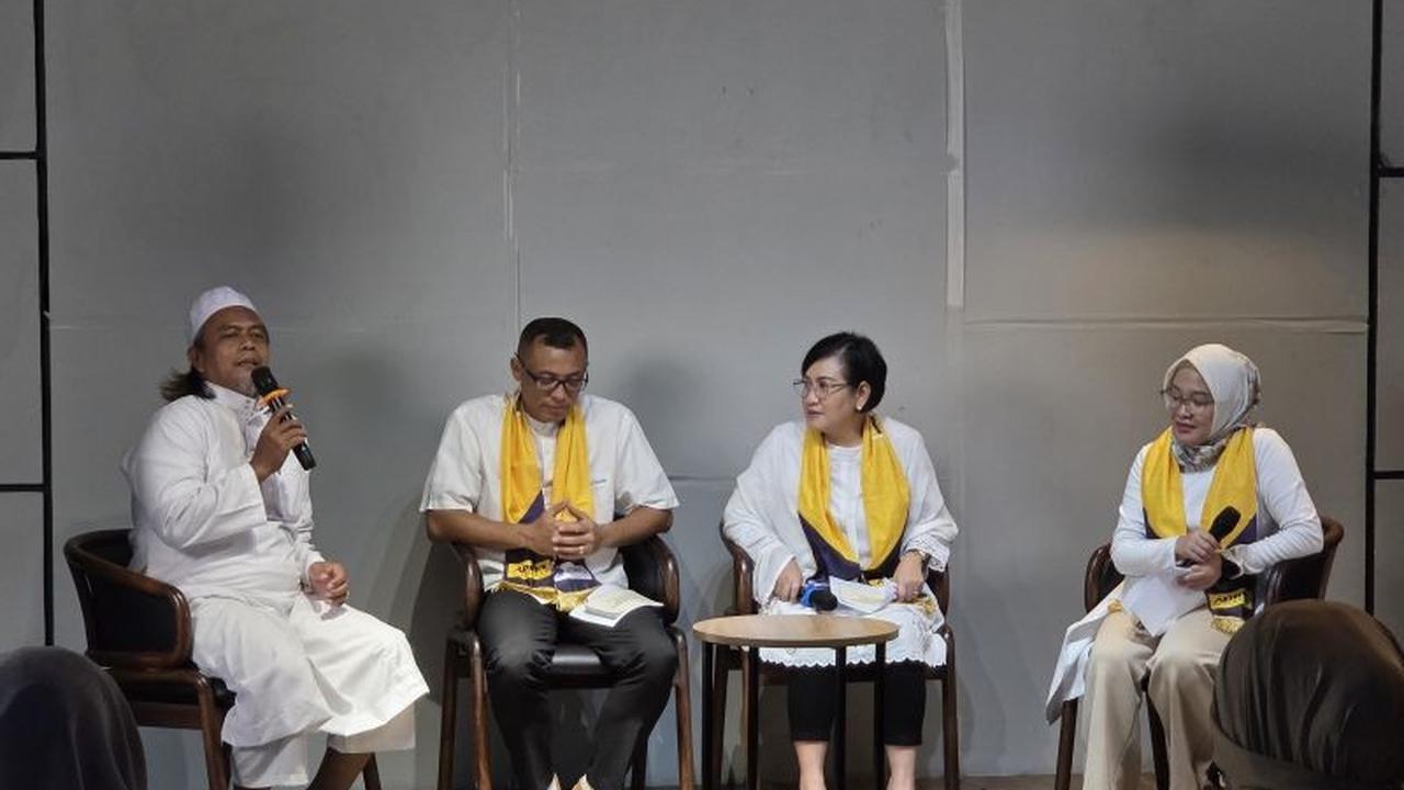 Kisah Haru! 100 Pelanggan Adira Finance Umrah Gratis, Dijadwalkan Berangkat 2025