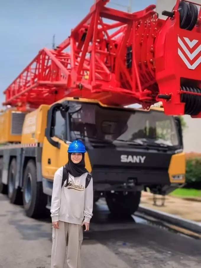 Potret Eisha Bachmid anak Lyra Virna yang makin cantik dan beranjak remaja (Sumber: Instagram/@lyravirna)