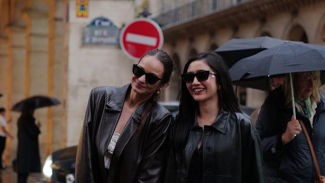 Momen Kocak Enzy Storia dan Febby Rastanty Liburan di Paris, Payung Terbalik Malah Bikin Ngakak