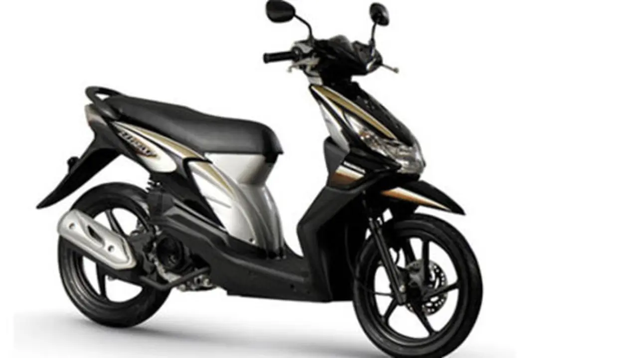 Motor Honda BeAT Black Version