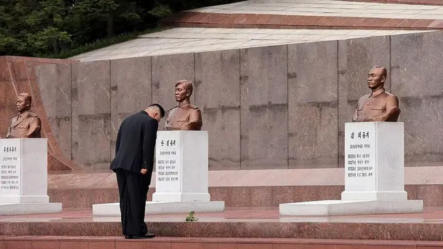 Pemimpin Korea Utara (Korut) Kim Jong Un dalam peringatan Perang Korea, Sabtu (27/7/2024). (AFP)