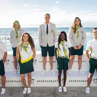 Seragam delegasi Australia di Olimpiade Tokyo 2020 dilengkapi dengan scarft dari Sportscraft. (dok. Instagram @ausolympicteam/https://www.instagram.com/p/CO_oRT6CxMS/)