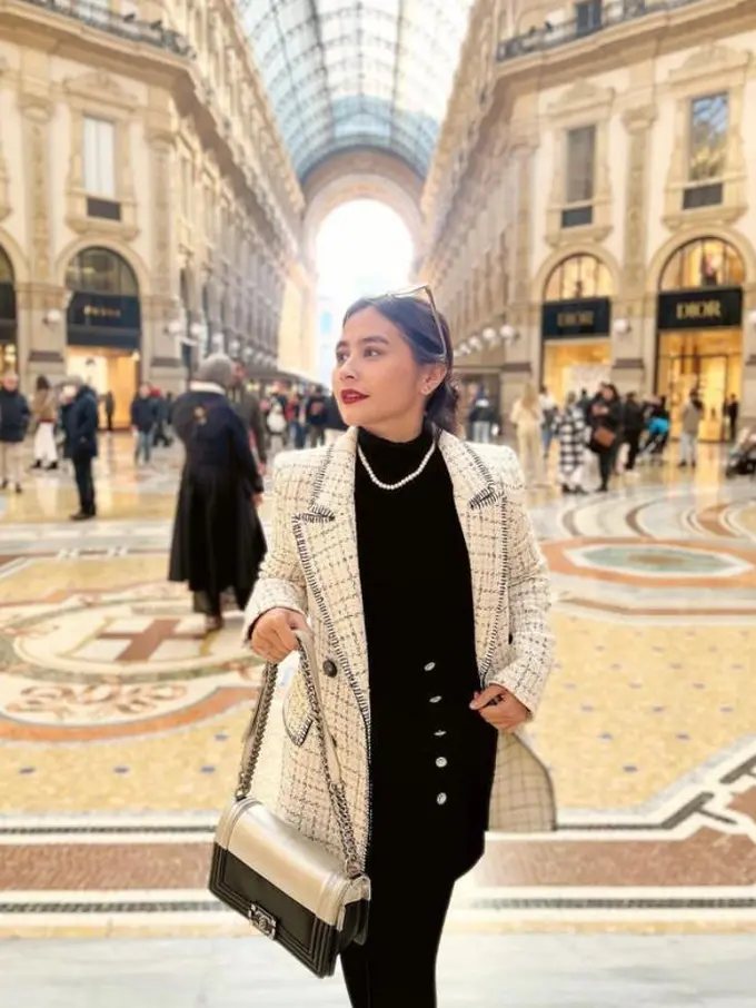 8 Cara Berpakaian Simpel Tapi Keren ala Artis, Nagita Slavina hingga Nikita Willy