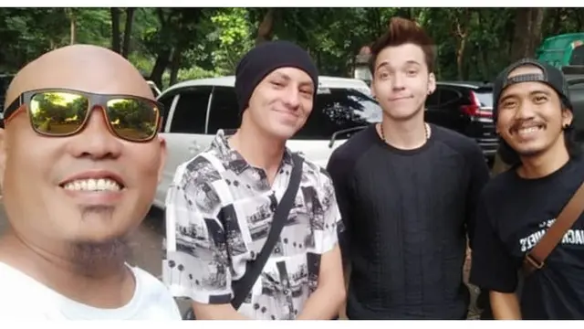 Lepas Rindu, Ini 5 Momen Dylan Carr Bertemu Cast Anak Langit di Lokasi Syuting