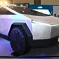 Dummy Tesla Cybertruck. (Oto.com)