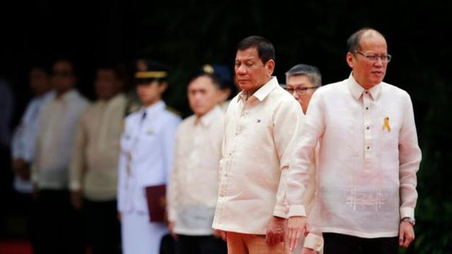 Rodrigo Duterte Resmi Menjabat Sebagai Presiden Filipina Global Liputan6 Com