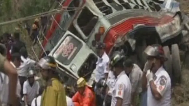 Bus Terjun ke Jurang, 44 Tewas 46 Luka