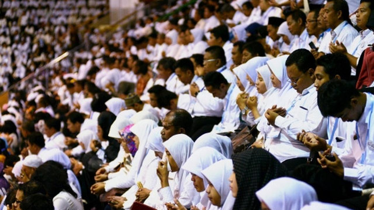 Presiden Jokowi hadiri peringatan Hari Guru Nasional 2015