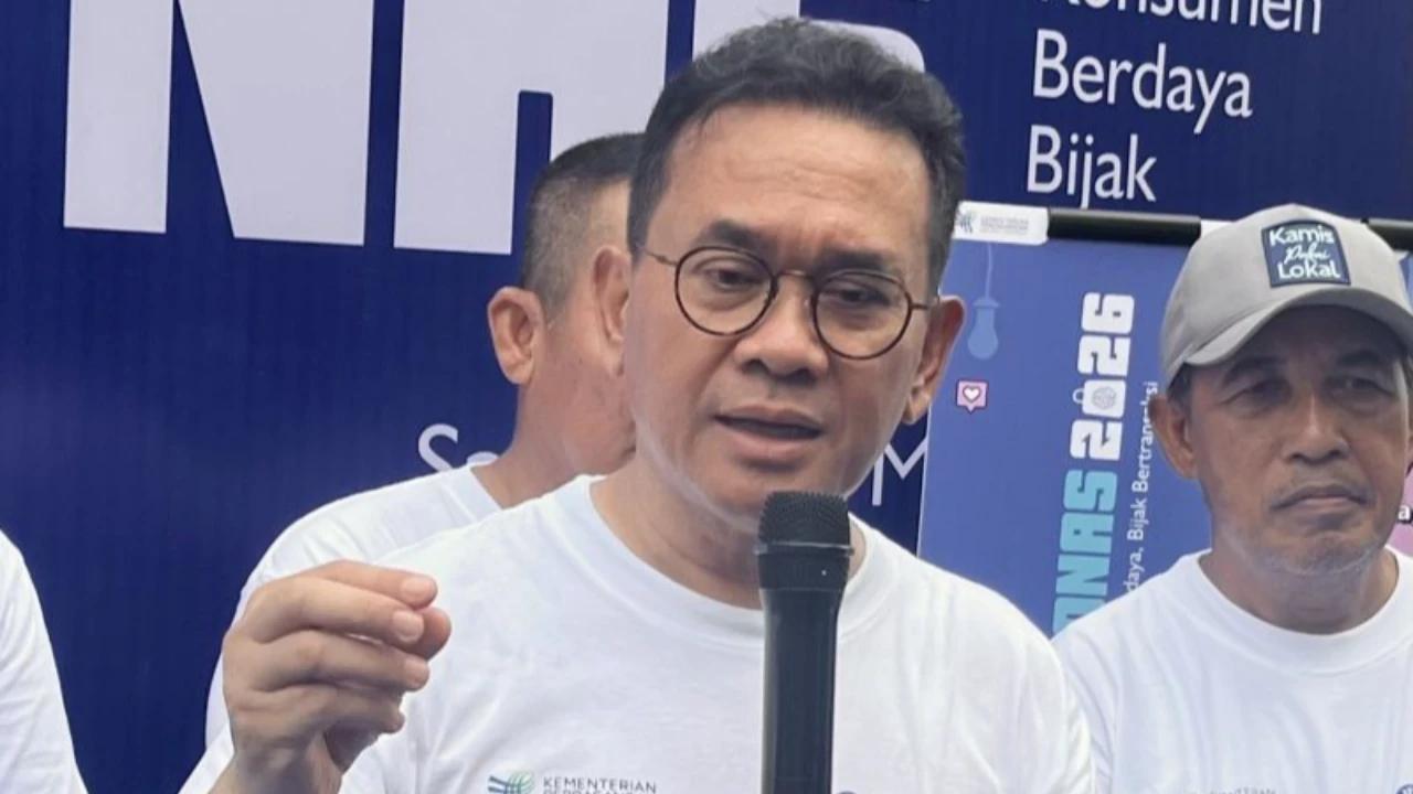 Harga Telur Anjlok, Mendag Budi Usul Diserap MBG hingga Bantuan Pangan