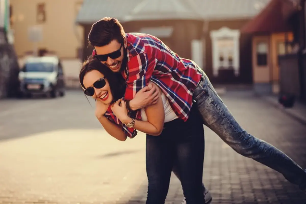 [Bintang] Ilustrasi Relationship