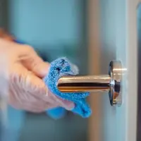 Ilustrasi pintu kamar hotel foto: Pixabay