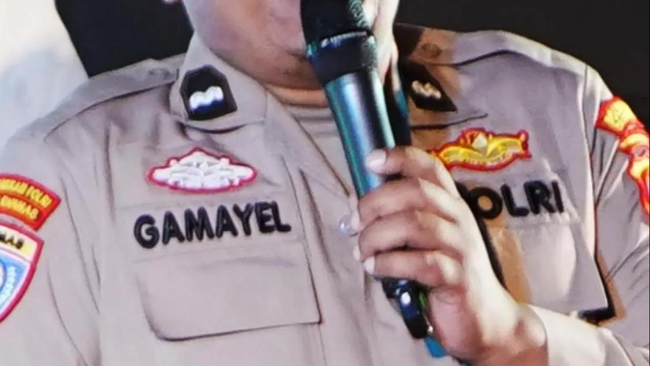 Aksi kocaknya pun berhasil memecah tawa pengunjung pada hari kedua Joyland Festival 2023, Sabtu (25/11/2023).