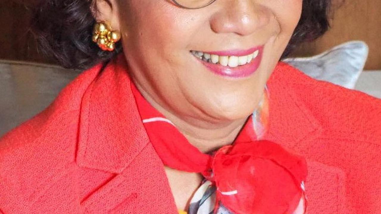 Setelah tidak bersekolah lagi, Susi mengawali profesinya sebagai pengepul ikan di Pangandaran. Dengan modal Rp750 ribu hasil menjual perhiasan, pada tahun 1983 Susi bisa memulai bisnisnya. <br>