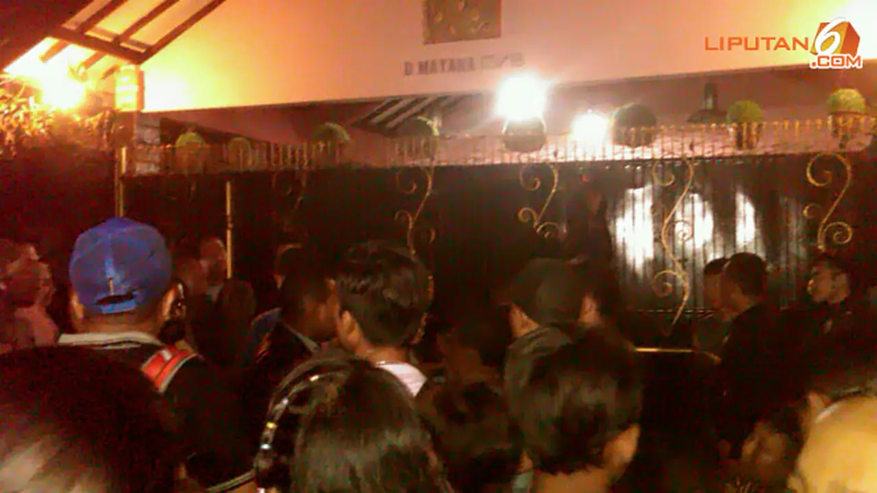 gerebek-rumah-jenderal-140220c.jpg