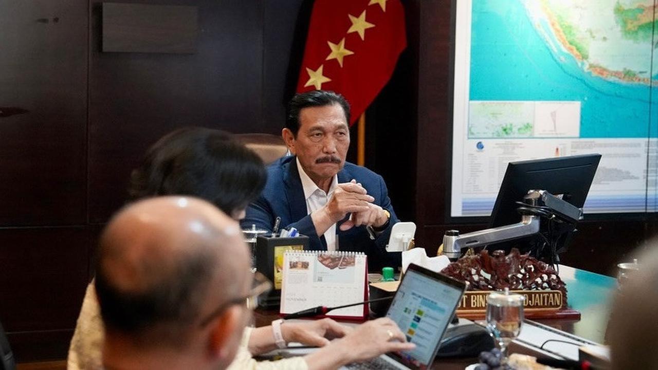 Kala Luhut Khawatir AI Bakal Gantikan Peran Manusia