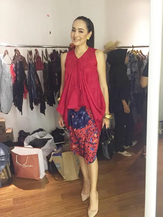 (Instagram/rezerdewi)