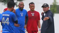 Manajemen Arema Rapat Bahas Sanksi Komdis