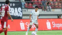 Bek Garudayaksa FC, Wahyu Prasetyo dalam duel versus Bali United di Stadion I Wayan Dipta, Gianyar, pada pekan keenam BRI Super League 2026/2027, Rabu (21/10/2026). (Doc Garudayaksa FC)