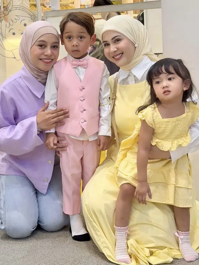 Lesti Kejora Hadir di Pesta Ulang Tahun Putri Kesha Ratuliu. [ @lestikejora]