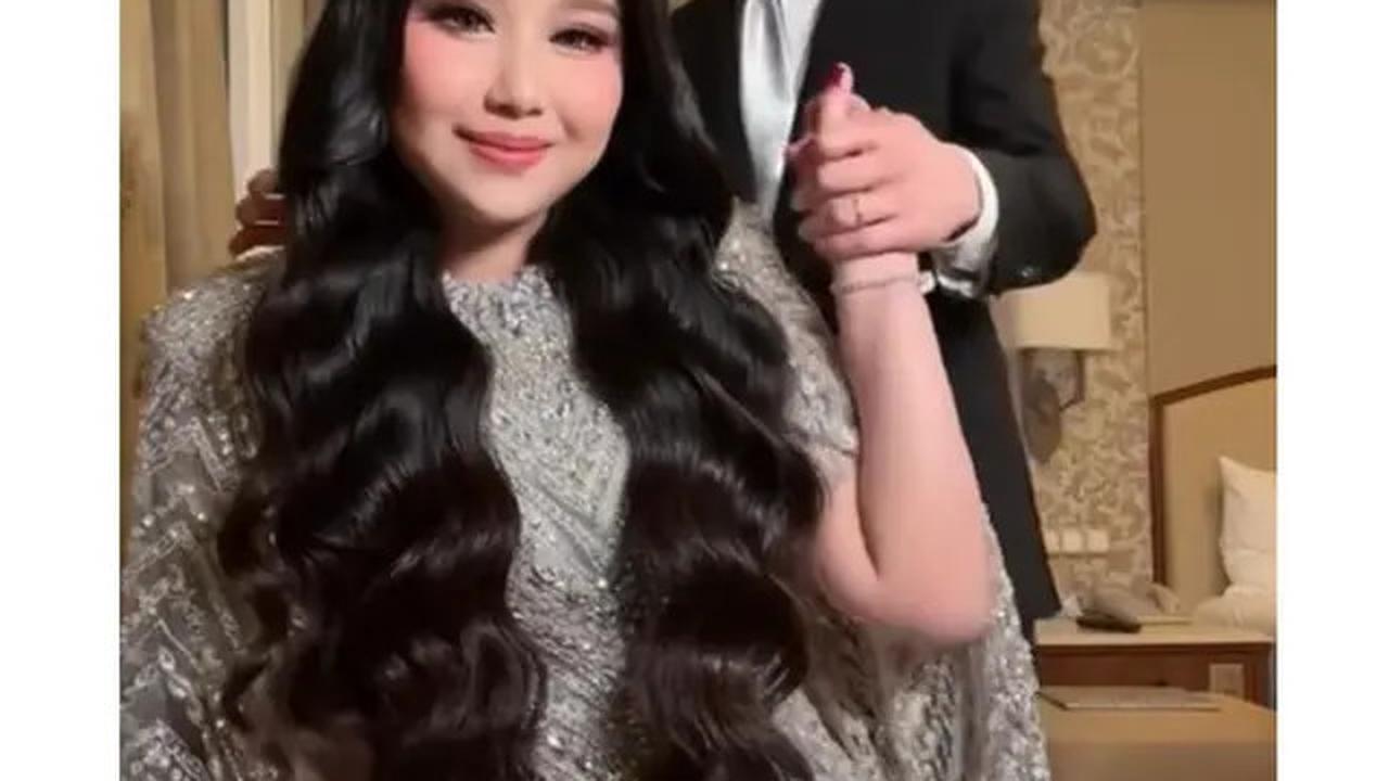 6 Potret Sisca Kohl dan Jess No Limit di Pernikahan Jessica Jane, Memukau
