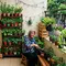 10 Cara Memanfaatkan Sudut Teras yang Terlalu Sempit untuk Berkebun Estetik