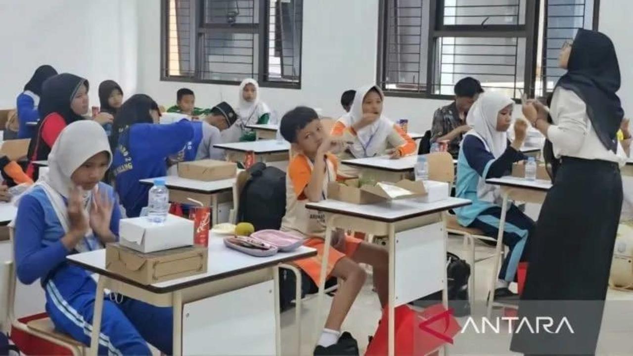 Diskominfo Kota Malang Siapkan Silabus AI Sekolah Rakyat, Bekali Pelajar Hadapi Era Digital