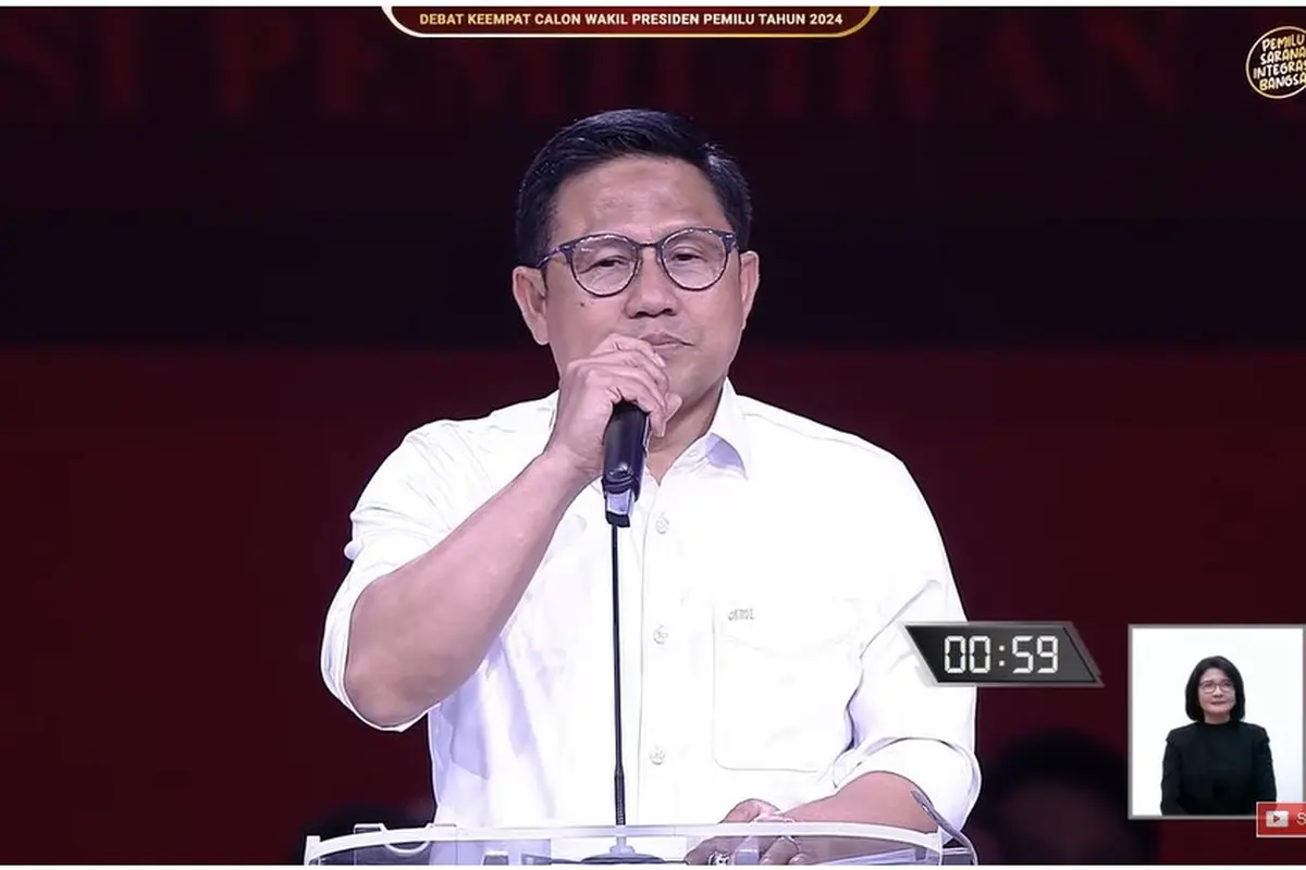 Calon Wakil Presiden (Cawapres) nomor urut 01 Muhaimin Iskandar alias Cak Imin (Gus Imin) saat debat cawapres Pilpres 2024 yang digelar di JCC Senayan, Jakarta, Minggu (21/1/2024).