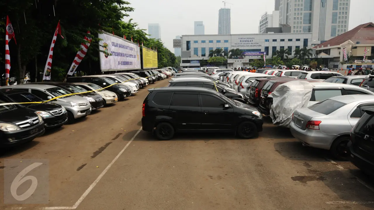Deretan Mobil Mewah Hasil Curian