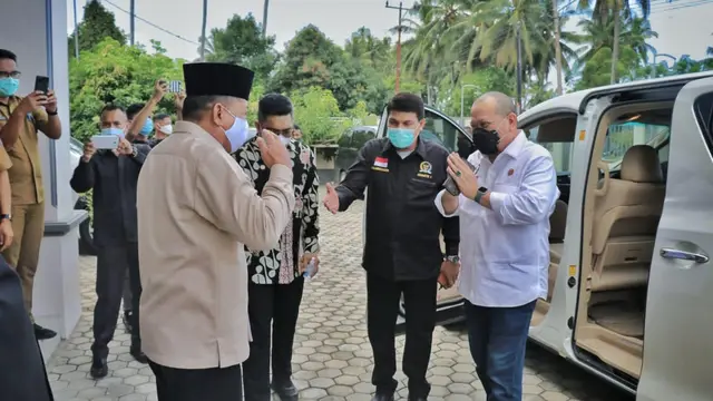 Ketua DPD RI Minta Daerah Lain Tiru Program Pelayanan Publik ala Pemkab Lutra Sulsel
