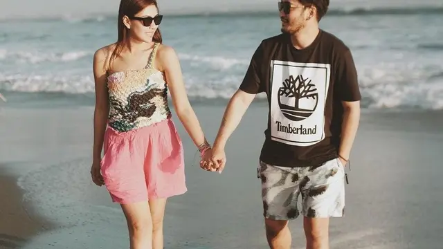 Syahnaz dan Jeje Govinda