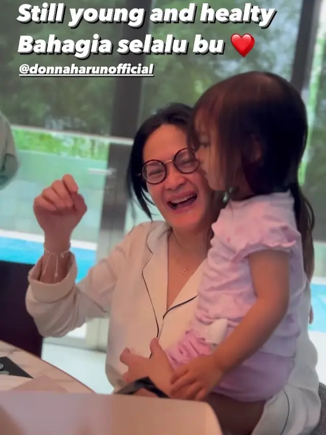 Donna Harun merayakan ulang tahun ke-55 (Foto: Instagram rickyharun)