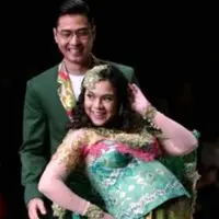 Rizky Kinos mengaku tidak ada perubahan besar dengan Nycta Gina selama hamil. Tetapi, Nycta pernah meminta es krim singapura dan harus beli di sana.