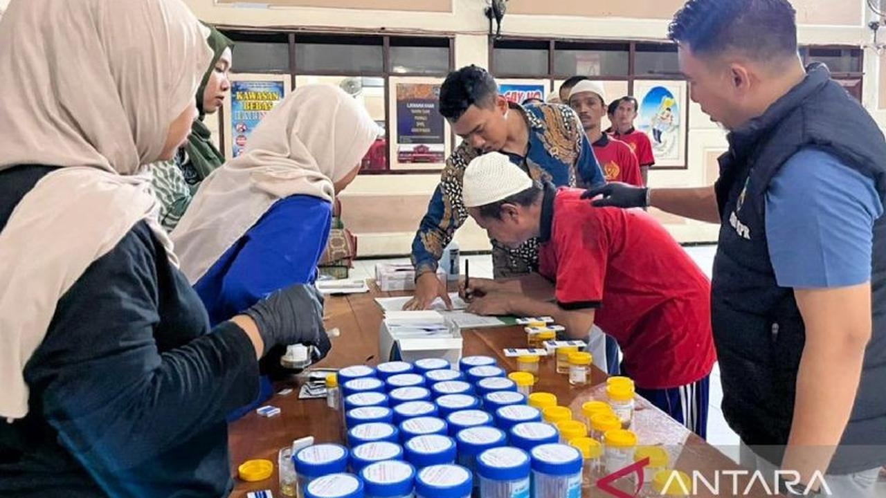 Rutan Situbondo Gelar Tes Urine Mendadak, Pastikan Napi Narkoba Bersih Narkotika