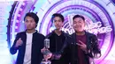 CJR meraih dalam Kategori Boy/Girlband Paling Ngetop. Mengalahkan nominasi lain seperti Blink, Cherrybelle, JKT48 dan Teenebelle. (Nurwahyunan/Bintang.com)